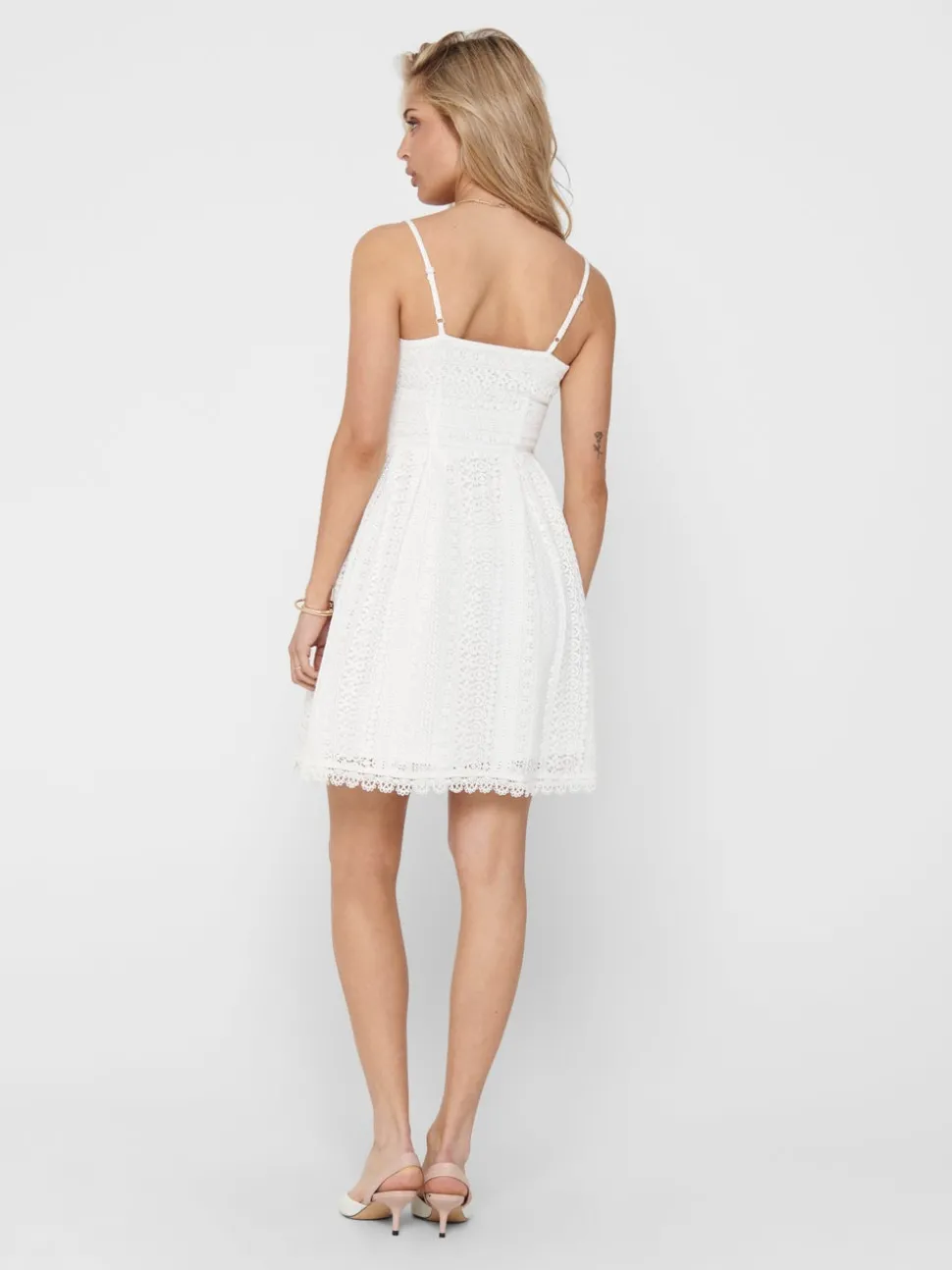 ONLHELENA Robe courte