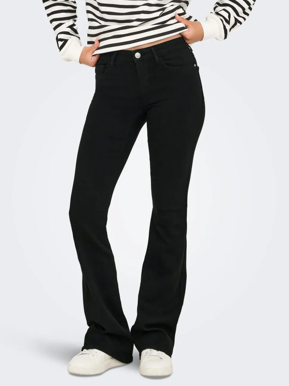 ONLHELLA Taille basse Retro Flared Fit Jeans