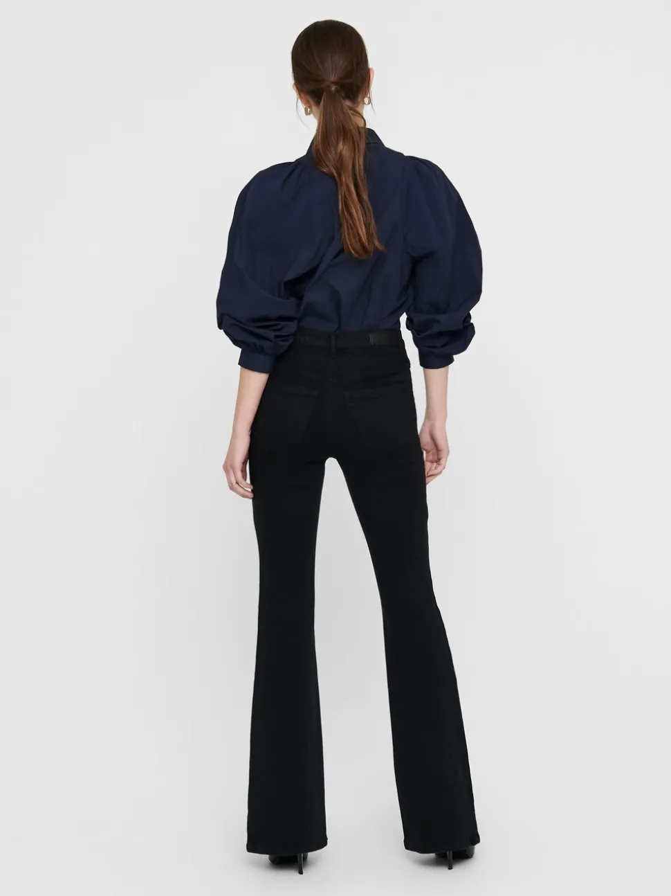 ONLHELLA Taille haute Flared Fit Jeans