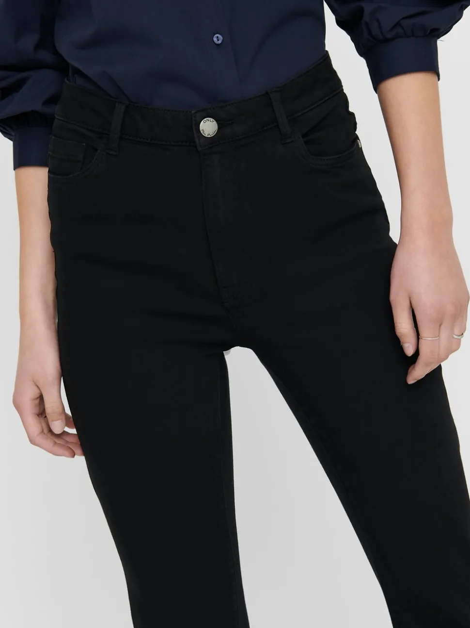 ONLHELLA Taille haute Flared Fit Jeans
