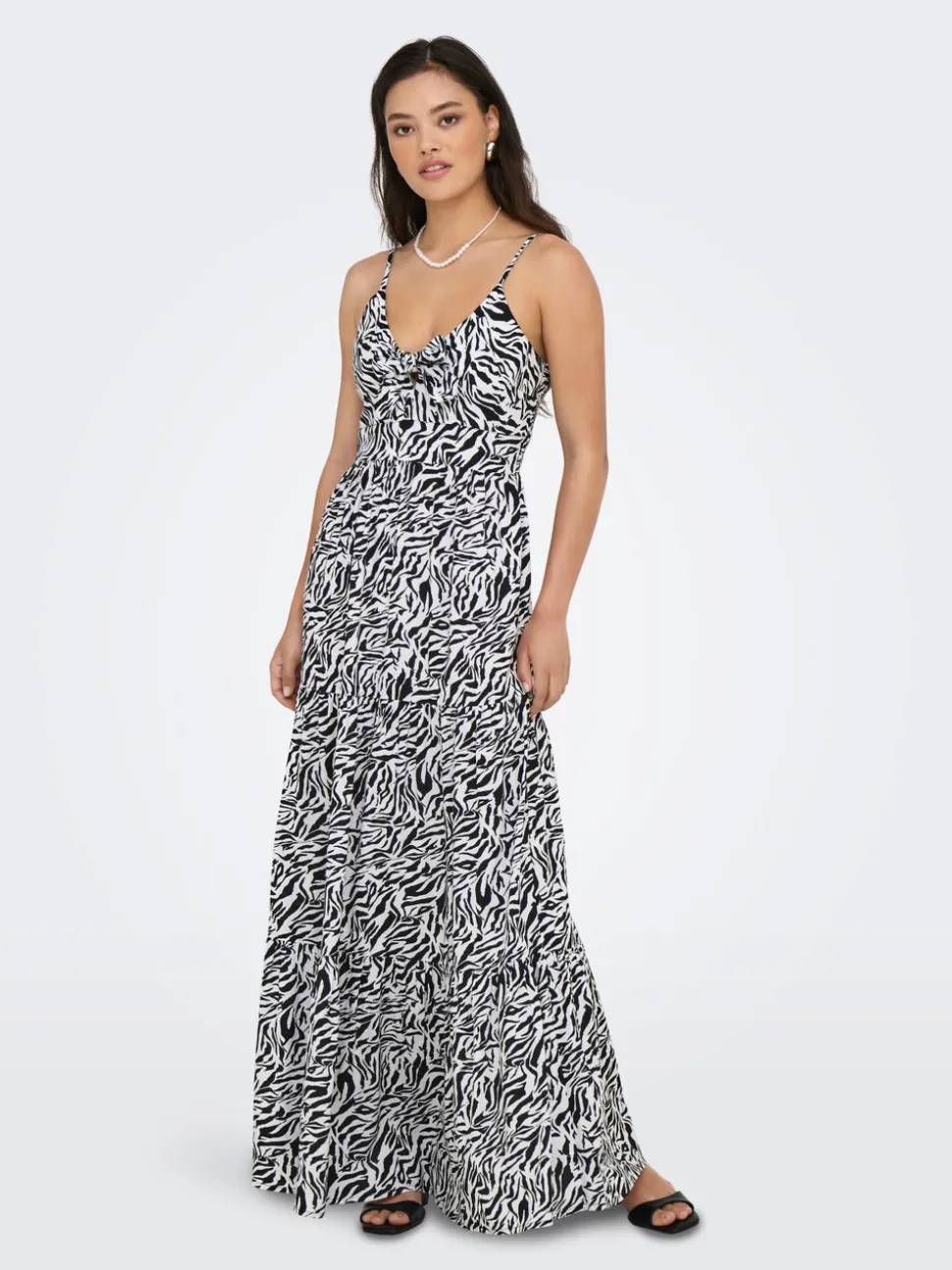 ONLJENNIE Robe longue