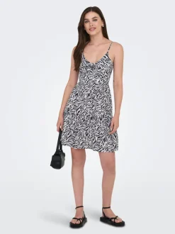 ONLJENNIE Robe longue