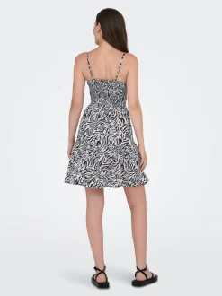 ONLJENNIE Robe longue