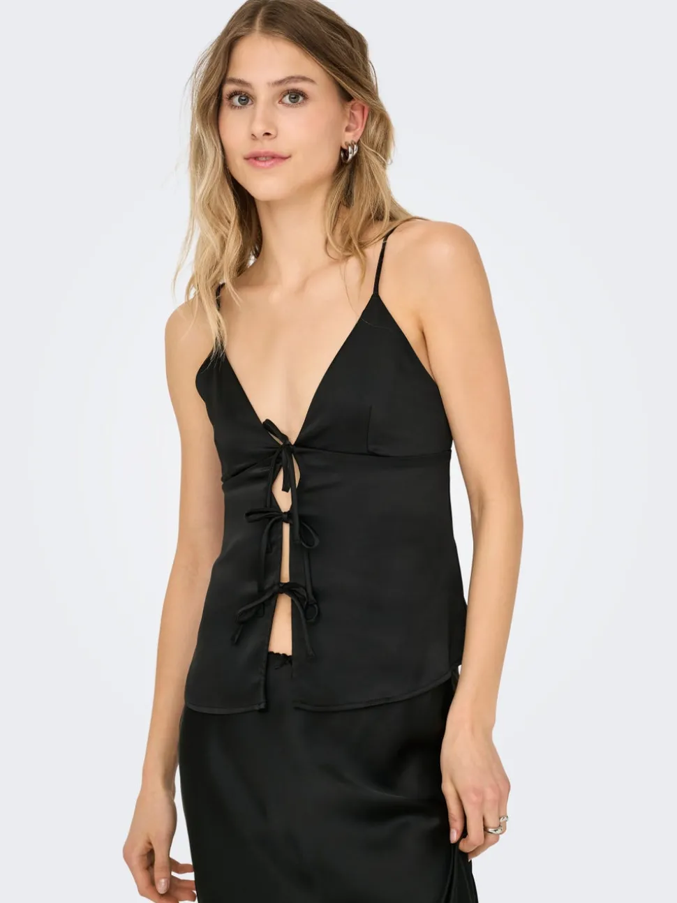 ONLJENNY Top