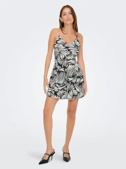 ONLKASINA Robe courte