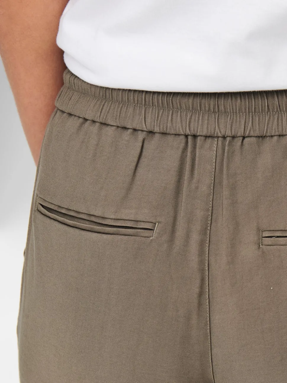 ONLKELDA-EMERY Regular Fit Pantalon à jambe large