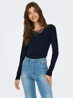 ONLKIRA Top
