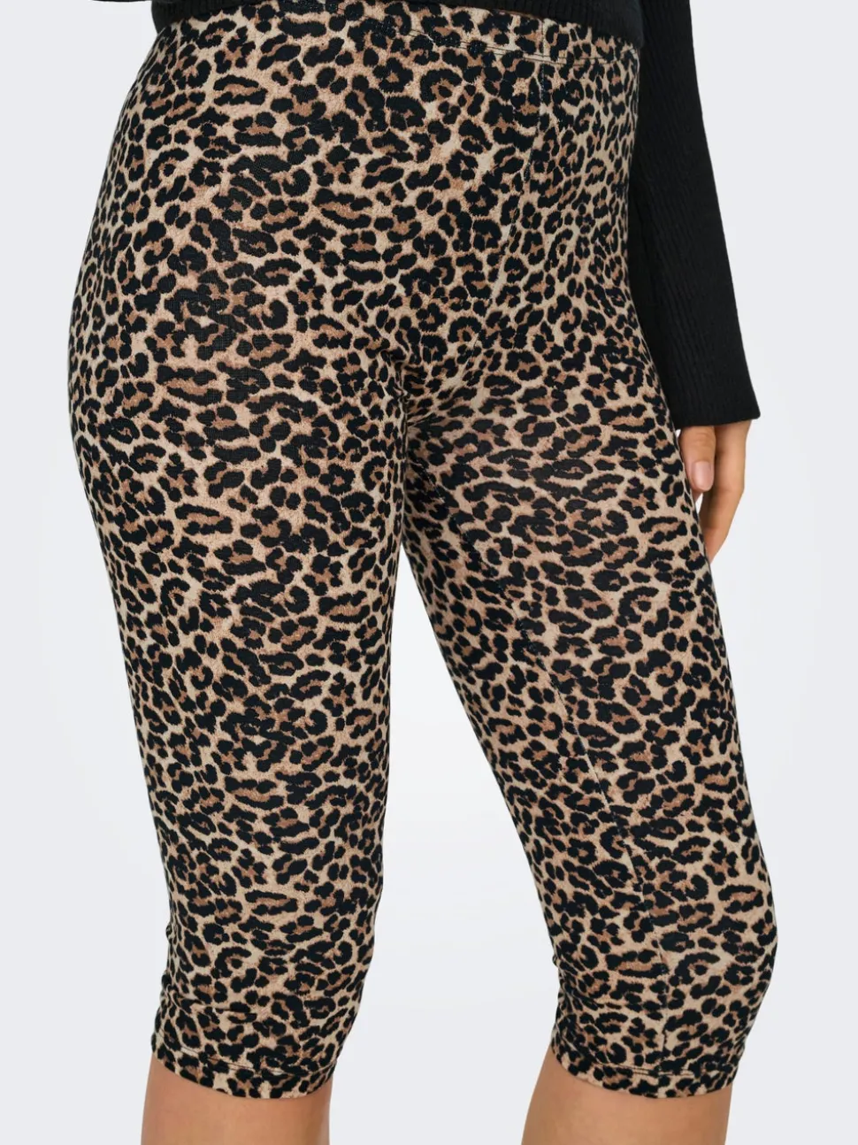 ONLLIVE Slim Fit Robe shorts