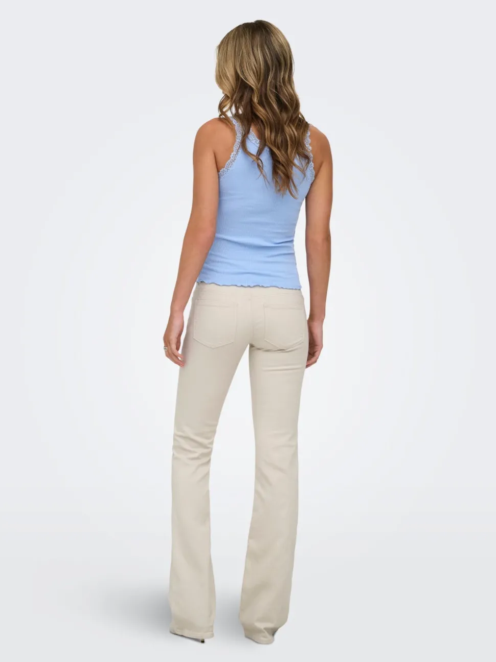 ONLLOLA Taille basse Flared Fit Jeans