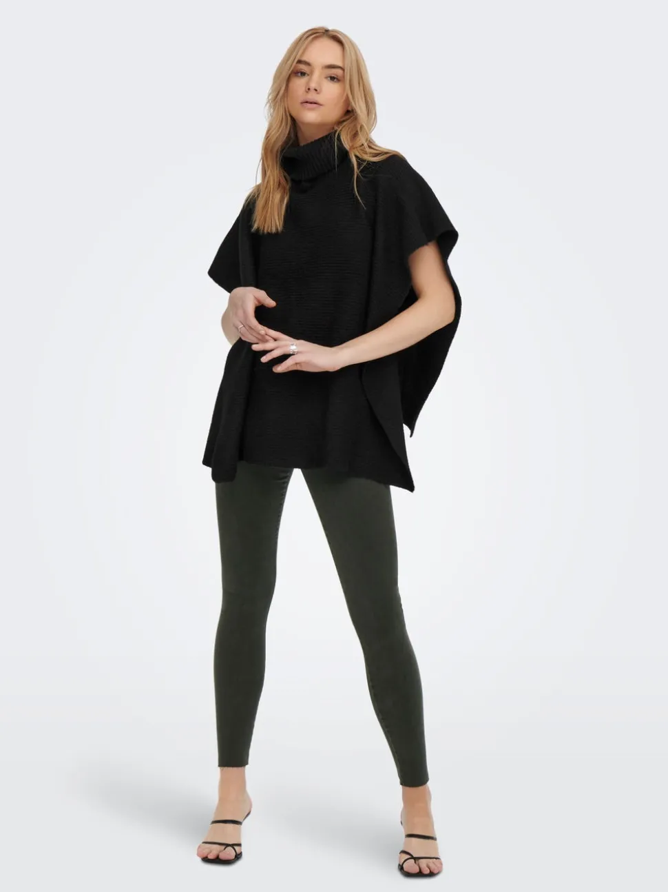 ONLLOVISA Ponchos
