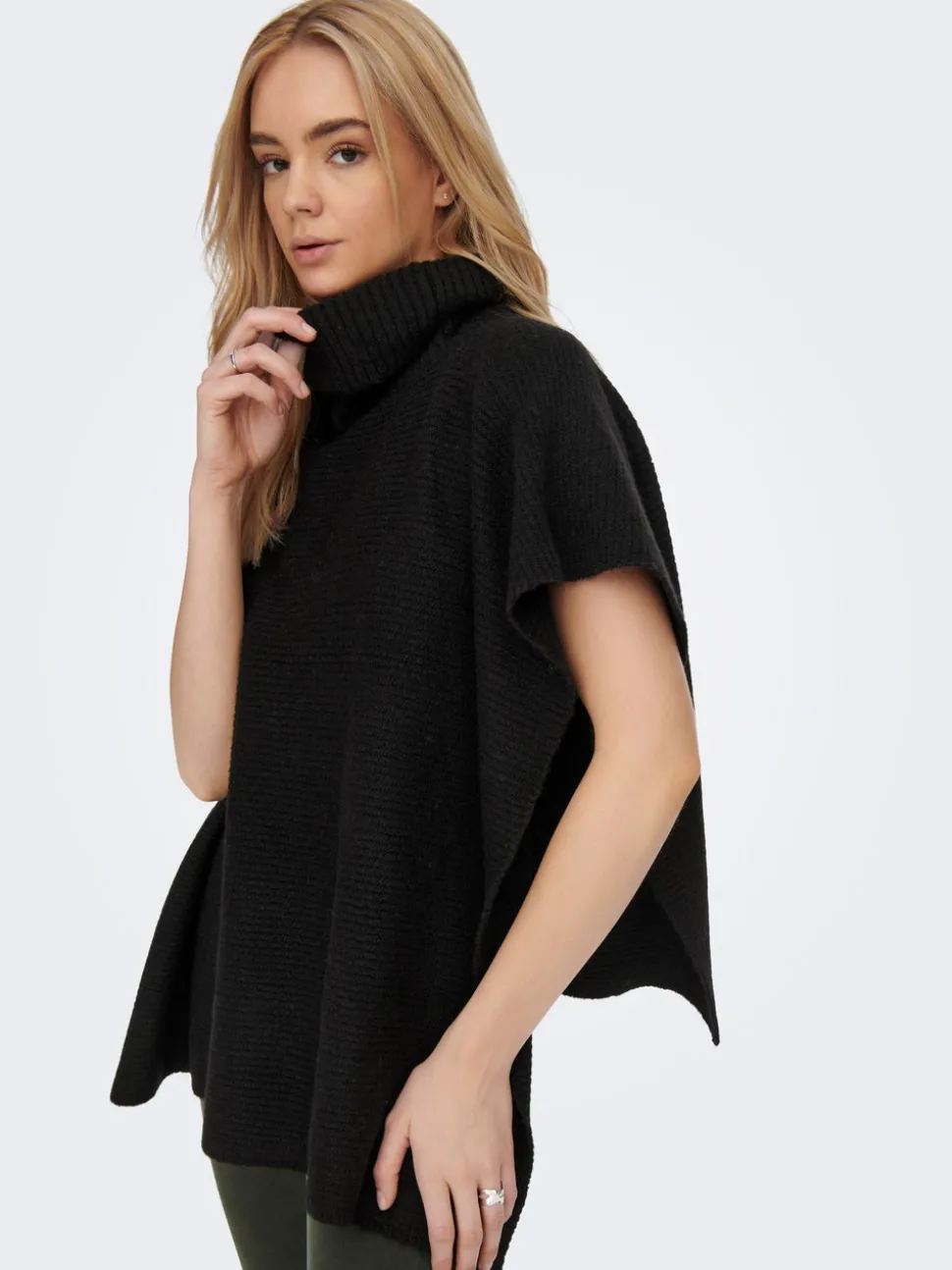 ONLLOVISA Ponchos