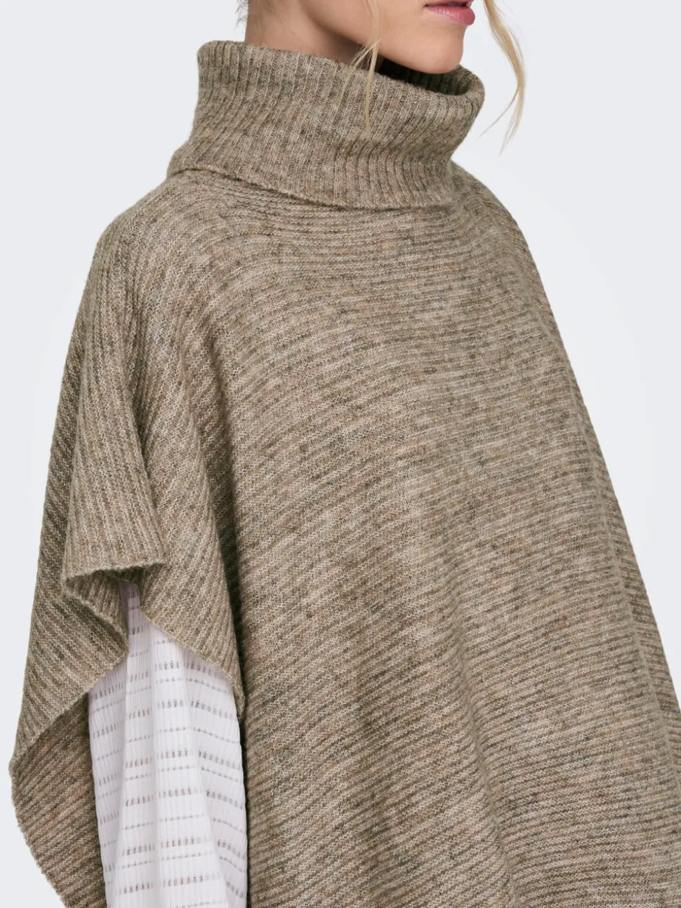 ONLLOVISA Ponchos