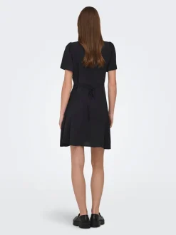 ONLLUCA Robe courte