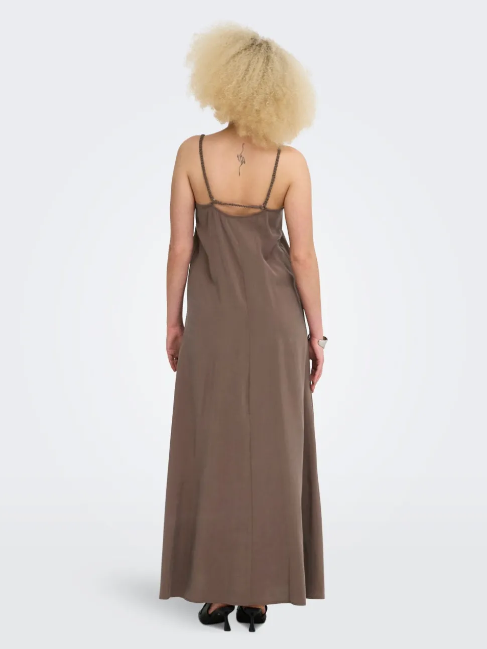 ONLMADELI Robe longue