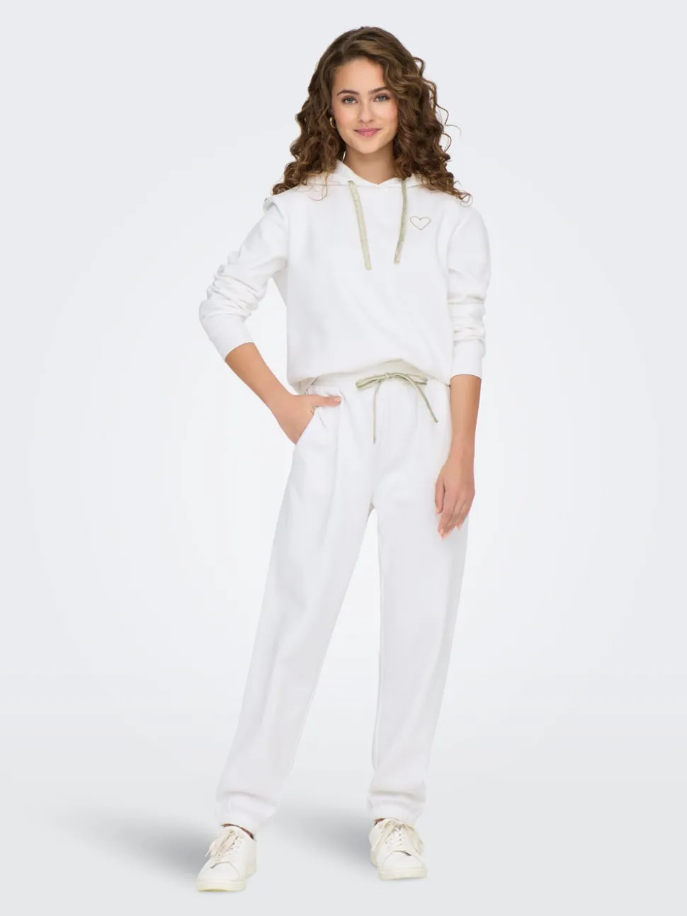 ONLNOOMI Regular Fit Pantalon de survêtement