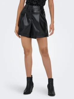ONLODA Taille moyenne Regular Fit Short en cuir synthétique