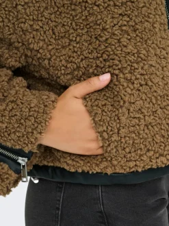 ONLPATTI Veste