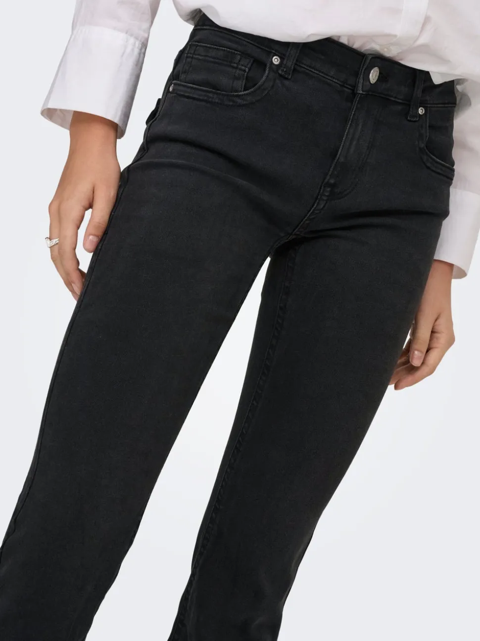 ONLPHOEBE Taille basse Flared Fit Jeans