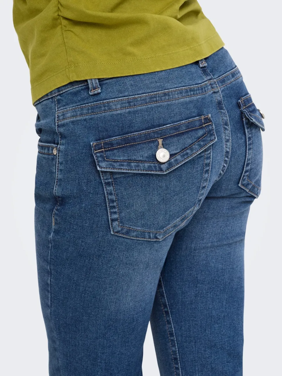 ONLPHOEBE Taille basse Flared Fit Jeans