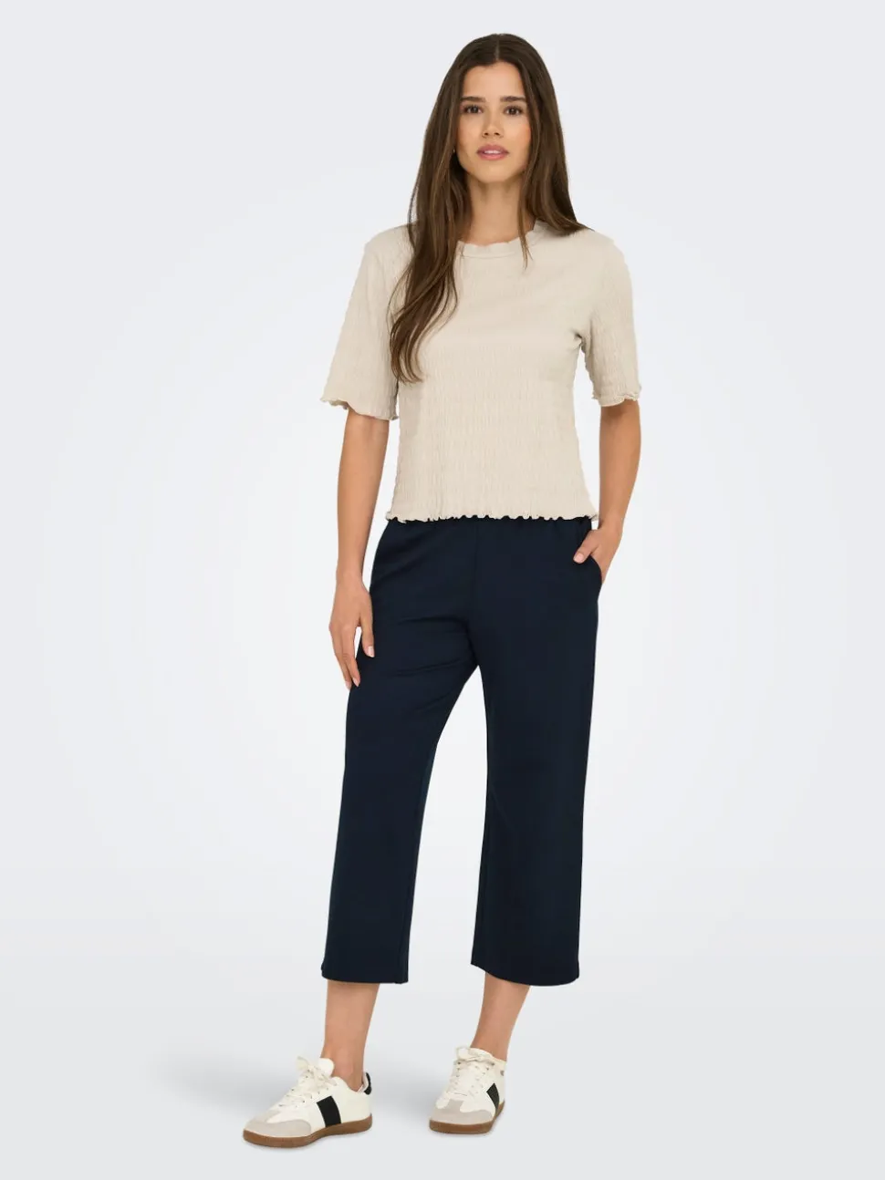 ONLPOPTRASH-SUKI Cropped Fit Pantalon classique