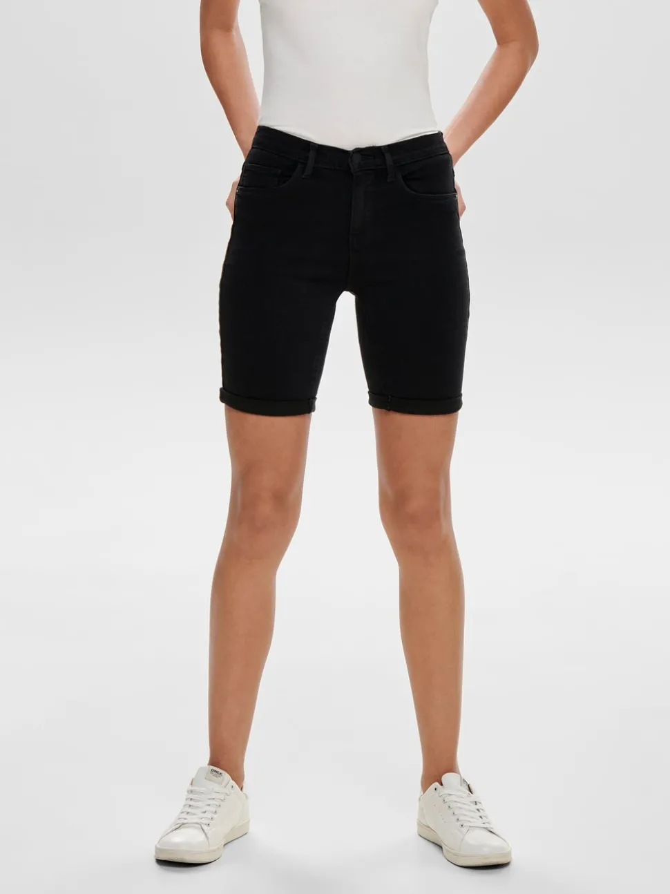 ONLRAIN Taille moyenne Bodycon Fit Short en denim