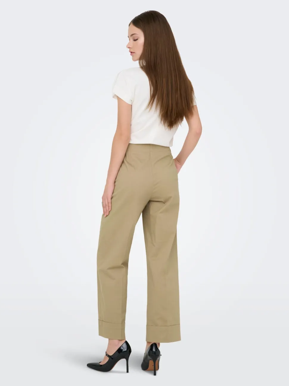 ONLROSALIE Cropped Fit Pantalon chino