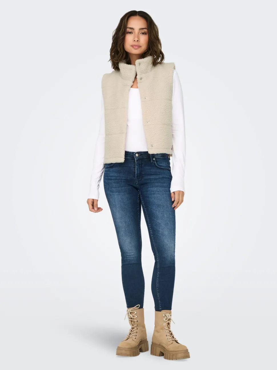 ONLSANDRA Gilet en peluche