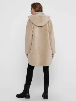 ONLSASCHA Manteau en peluche