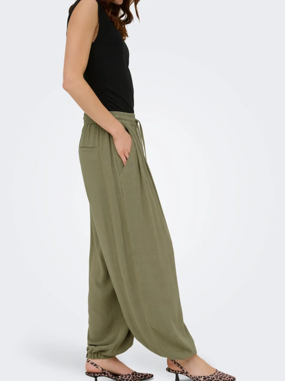 ONLSIESTA Wide Leg Fit Lin Pantalon à jambe large