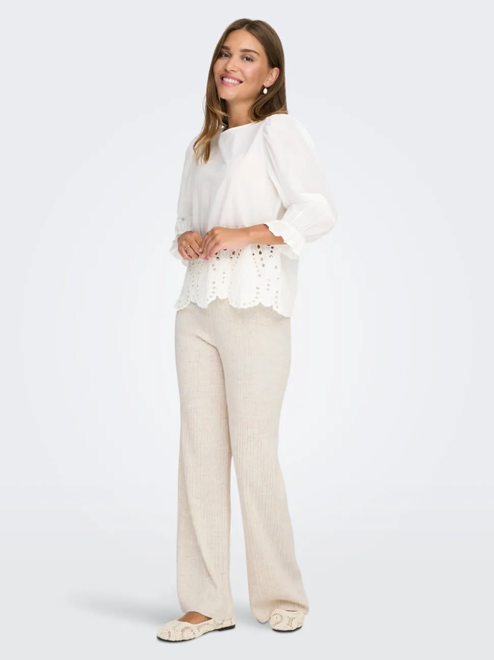 ONLTHEA Baggy Fit Pantalon en maille
