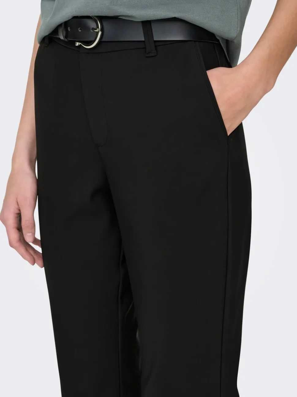 ONLTRAVEL Flared Fit Pantalon à jambe large