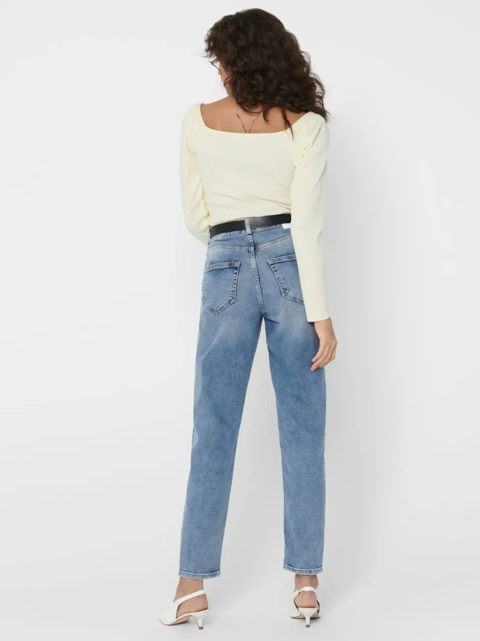 ONLVENEDA Taille haute Mom Fit Jeans