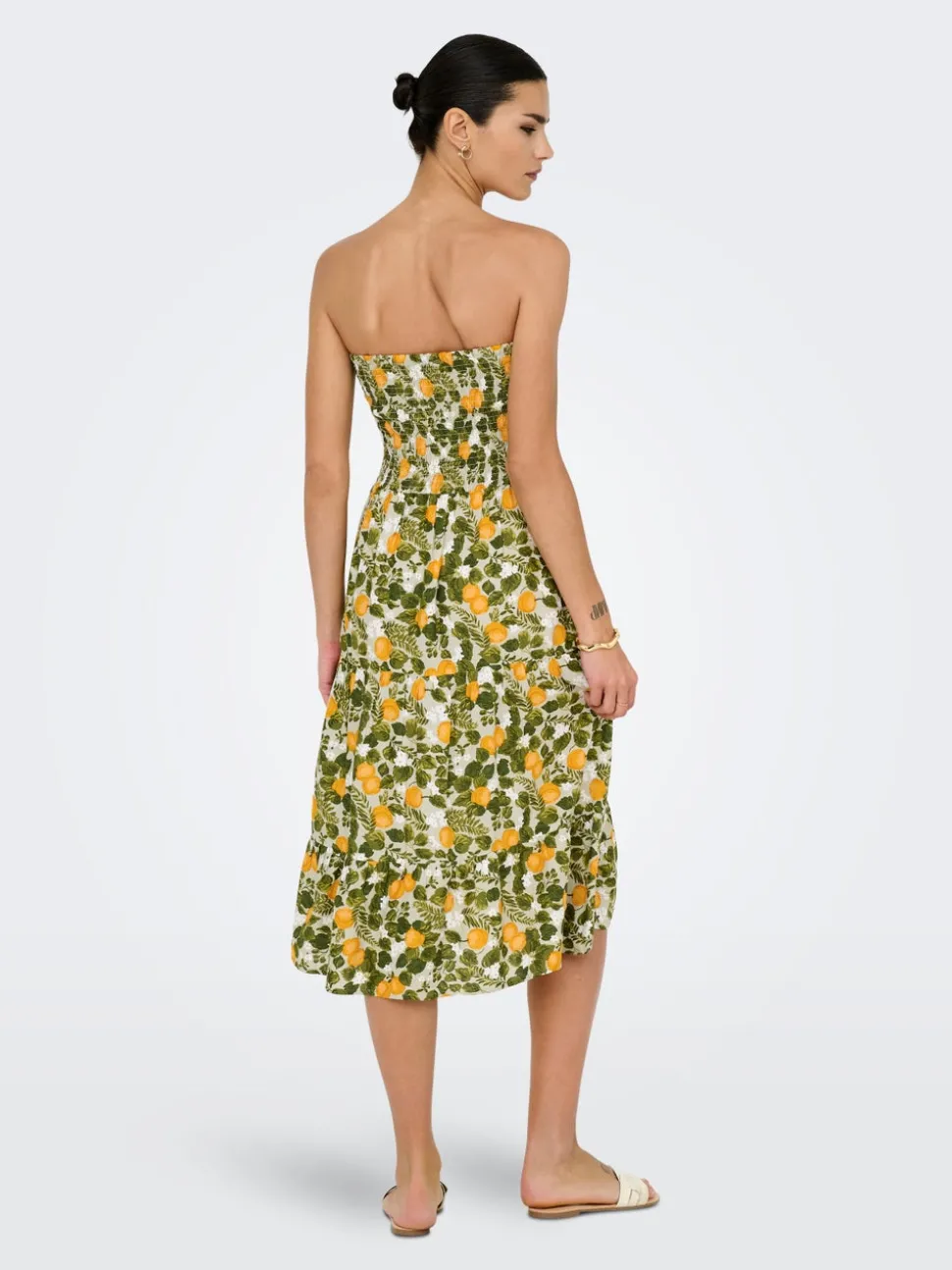 ONLZELINA Robe midi