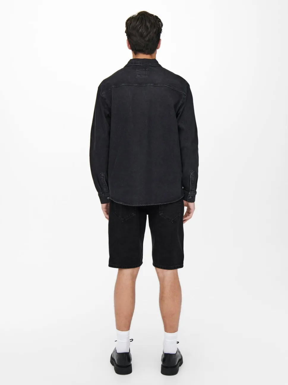ONSAVI Tapered Fit Shorts