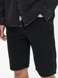ONSAVI Tapered Fit Shorts