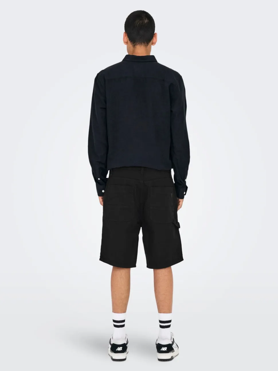 ONSEDGE Loose Fit Shorts