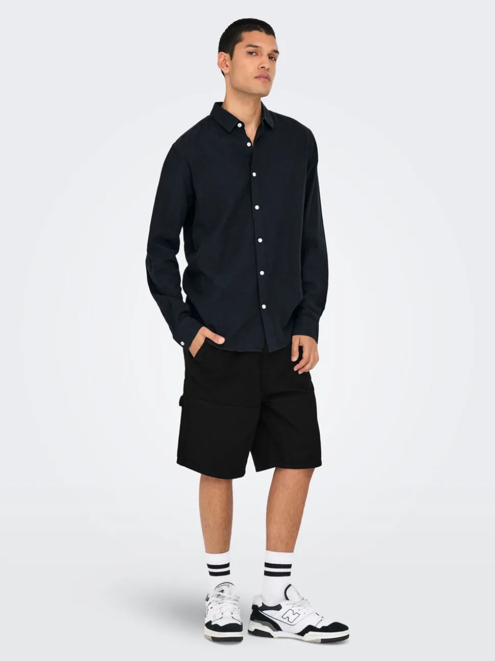 ONSEDGE Loose Fit Shorts