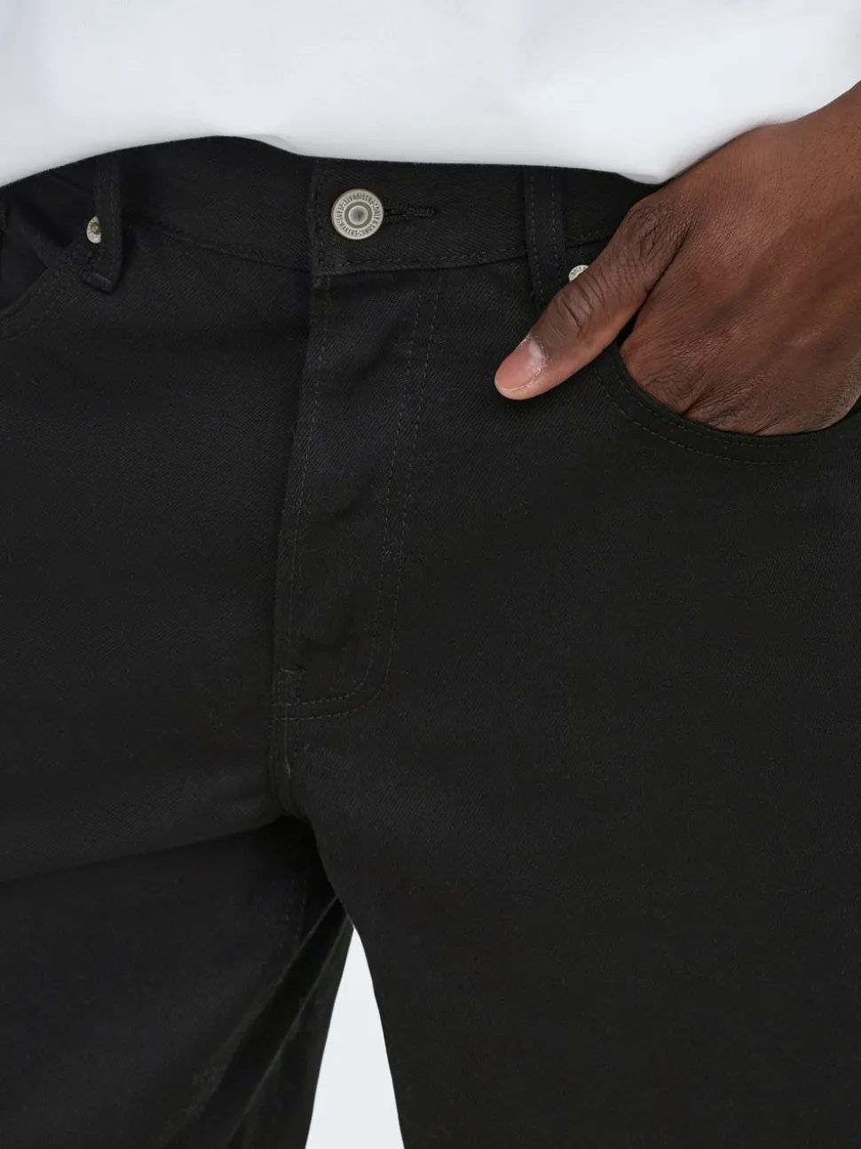 ONSEDGE Straight Fit Shorts