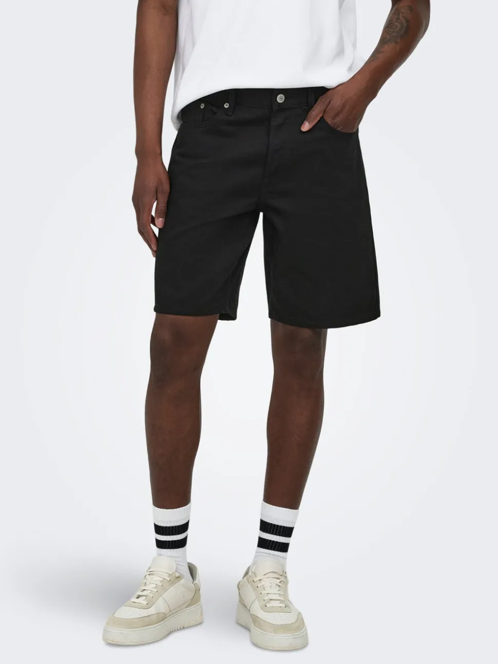 ONSEDGE Straight Fit Shorts