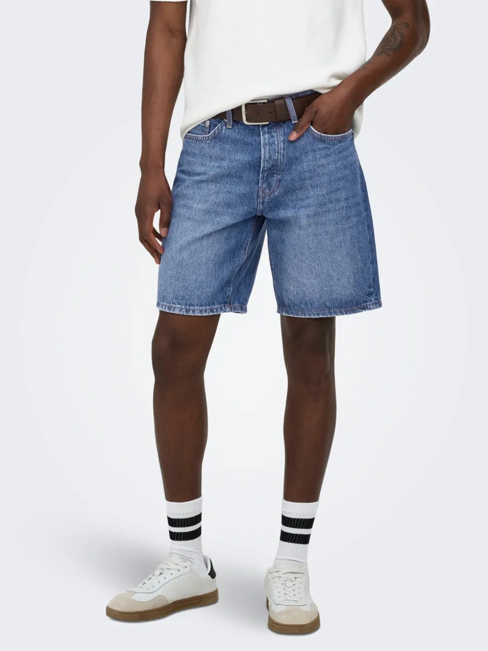 ONSEDGE Straight Fit Shorts