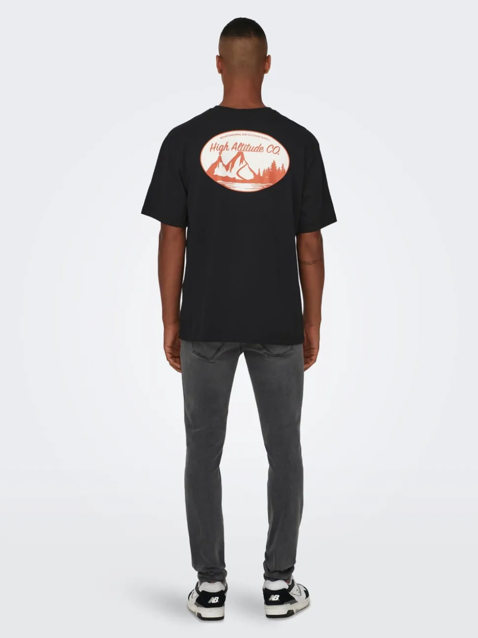 ONSELI T-shirt