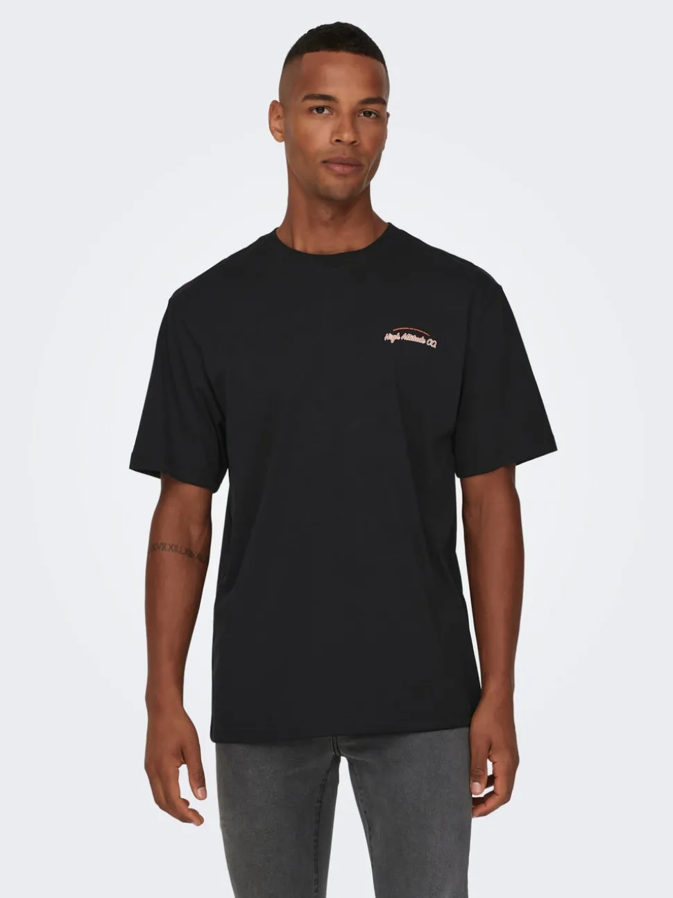 ONSELI T-shirt