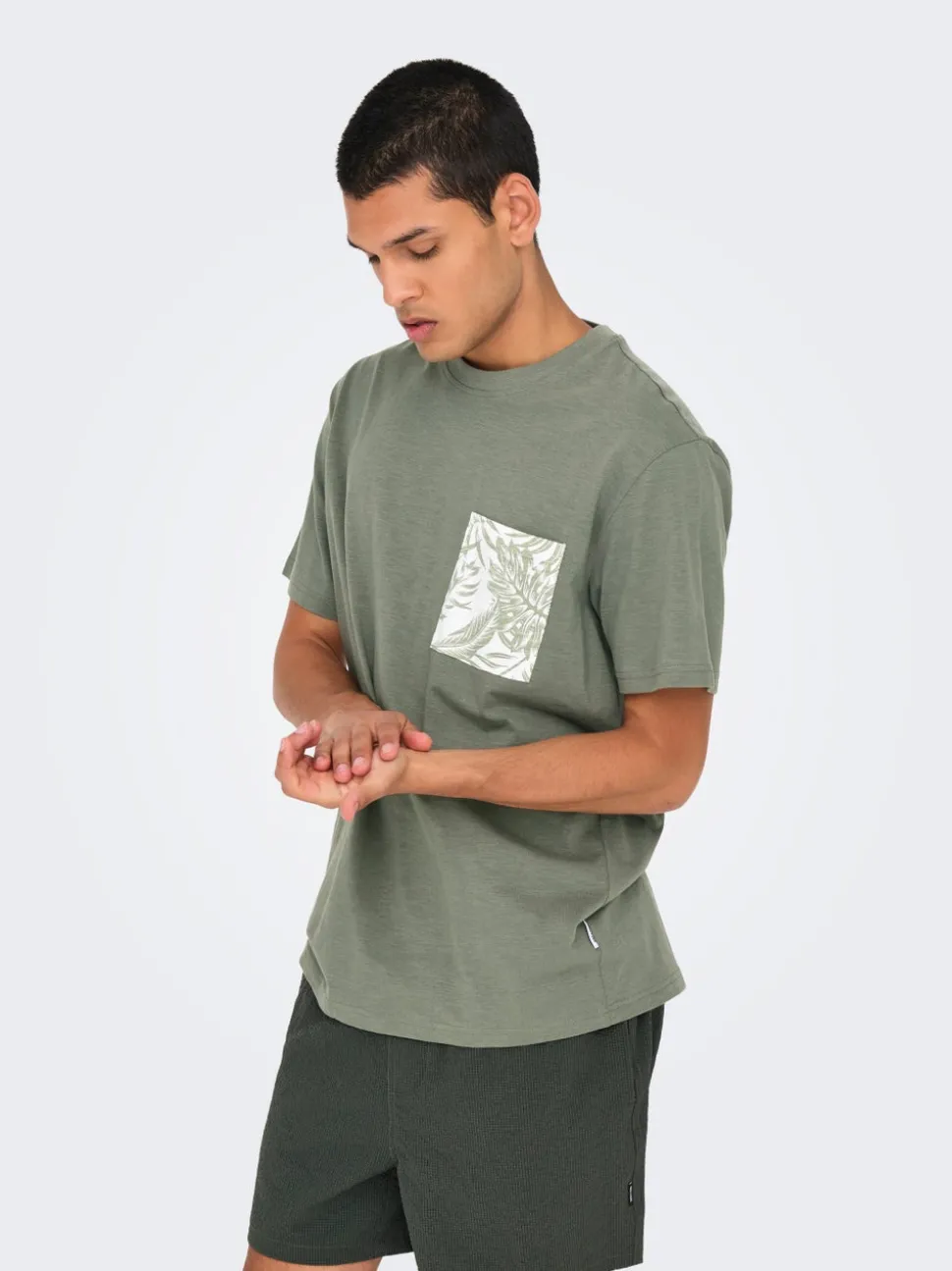 ONSPERRY T-shirt