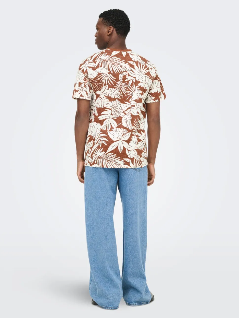 ONSPERRY T-shirt