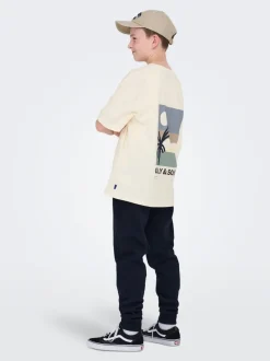 OSJARTSY T-shirt