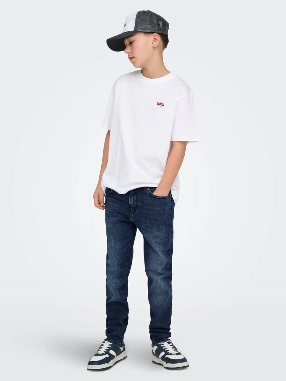 OSJWEFT Slim Fit Jeans